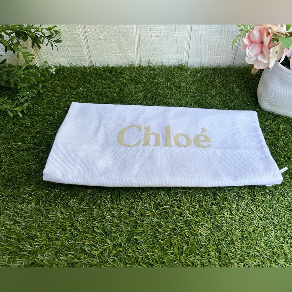 Chloé White Dust Bag with Gold Logo